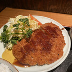 田吾作 - とんかつも当然ちゃんとしてます