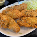 みのり家 - 牡蛎定食¥1,200の牡蠣フライ