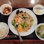 福縁酒家 - キクラゲと玉子炒め定食