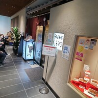 うなぎ和食 しら河 名駅店 - 待ちの列