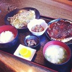 ほらふき亭 菊陽店 - ガッツリ定食（800円）