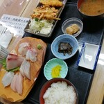 四季の海鮮 魚々味 - 