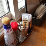 くいものや ラ・ネージュ - 調味料等(R1.8.29撮影)