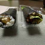 ふる里うどん  - 左側が、オリーブ牛玉、右側が、カツカレクックチーズ‼︎