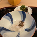 山玄茶 - 細かく刻んだ塩昆布、美味