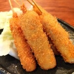 豚焼き 田 - さっくり衣の自慢の串カツ