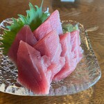 居酒屋 やまや - 三崎マグロ中トロ750円(税込)