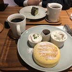 カフェ オットー モモチハマ - 