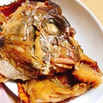 しんや寿し - お土産サービス
            鯛のアラ炊き