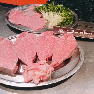 神戸牛など最高品質の黒毛和牛や豪華海鮮を鉄板焼きで堪能