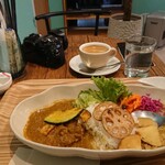 Mahi cafe Huu - 風のオリジナルスパイスカレーその１
