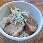 楓の花 - チャーシュー丼・並