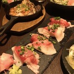 牛たん 馬刺し 和牛 個室肉酒場 ぶれゑめん - 