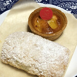 りんごとバター。 - 料理写真:タルト＆アップルパイ