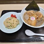 イップウドウ ラーメンエクスプレス - 