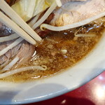 ラーメン二郎 - スープ