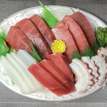 古清水産 - お刺身盛り合わせ　１０８０円　(2023/02)