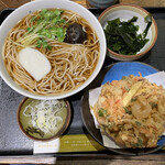 味奈登庵 - かき揚げ蕎麦 ワカメ