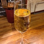 ビストロ ノッポ - グラススパークリングワイン