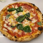 Fakalo pizza gallery - マルゲリータ