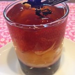 パティシエ・ヒロ ヤマモト - 2013年5月：夕暮れ(￥400)：上の紅茶のジュレの層が好み