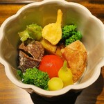 御料理 光安 - 冬野菜の八寸  フルティカトマト  海老芋  さつま芋  蜜芋  黒しめじ  白人参  つぼみ菜