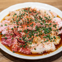 炭火焼肉ホルモン うしごろ 中目黒店 - ホルモン盛り合わせ　醤油