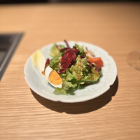 TANAKA YAKINIKU RESTAURANTE - サラダ