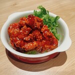 サムギョプサルと韓国料理 TUTUMU38 - ヤンニョムチキン（3個）