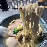 麺とスープの店 歩き出せ クローバー - 