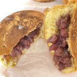 大判焼むらた - 小豆の粒々がしっかり感じられるあん