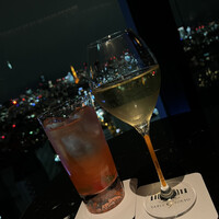 DINING & BAR TABLE 9 TOKYO - 