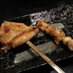 胡鳥蘭 - 手羽先(176円)・ぼんぼち(110円)