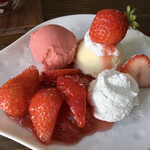 いちごや cafe TANNAL - 