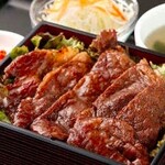 黒毛和牛ステーキ丼