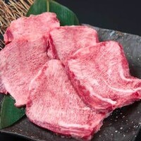 特選和牛黒タン塩