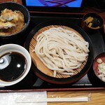 Kyuubeeya - ざるうどんランチ 550円