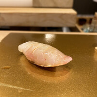 梅田 鮨 よこ田 - 