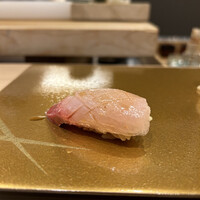 梅田 鮨 よこ田 - 