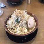 中華そば 満月 - 満二郎　大盛り 950円　　ヤサイ800g  ニンニクあり