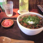 Kottoukafenagomiya - 豚味噌丼温泉卵乗せ
