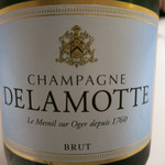 エクアトゥール - 25年6月　①CHAMPAGNE DELAMOTTE BRUT