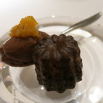 エクアトゥール - 25年6月　カヌレ、チョコムース、グレープフルーツ