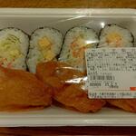 ディオ - サラダ助六 (税抜)184円 (2023.02.07)