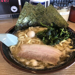 一正家 - 豚骨しょうゆ730円