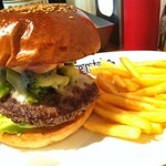 ブロッコリーチーズバーガー　1,270円