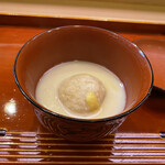 味 ふくしま - 海老芋の白味噌仕立て、揚げた海老芋がフワフワでコクがある