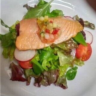 Smoked salmon is popular! French cuisine using seasonal ingredients