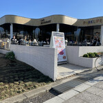 PARKLIFE CAFE & RESTAURANT - 