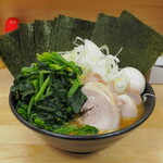 ラーメン 三亀 - 特三亀ラーメン＋ネギ